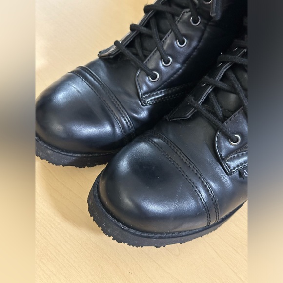 LaForst Non Slip Combat Boots - Picture 2 of 8